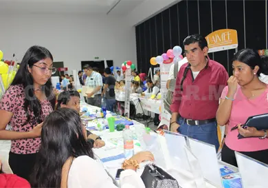 Feria de empleo con 100 vacantes Feria de empleo con 100 vacantes