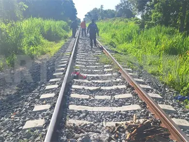 Tren destroza a centroamericano