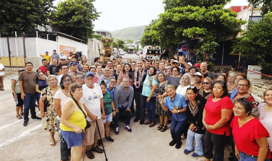 Ángel Torres señaló que seguirán impulsando proyectos que mejoren la calidad de vida de las familias capitalinas. CP