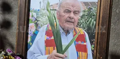 Católicos oran por el sacerdote Carlo Celi Católicos oran por el sacerdote Carlo Celi