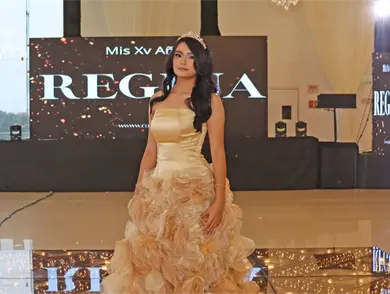 Los so&ntilde;ados XV a&ntilde;os de Regina