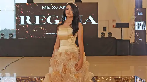 Los so&ntilde;ados XV a&ntilde;os de Regina