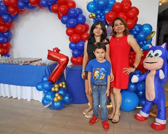 Diego Gael celebró sus fantásticos 7 años Diego Gael celebró sus fantásticos 7 años