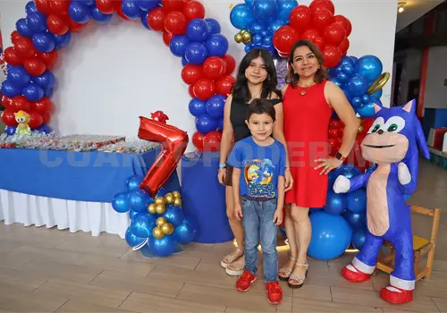 Diego Gael celebró sus fantásticos 7 años Diego Gael celebró sus fantásticos 7 años