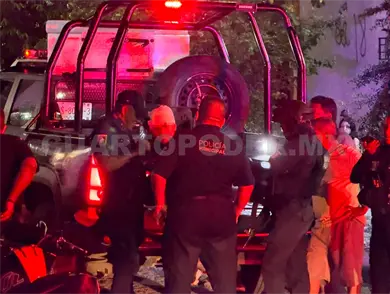 Lo asaltan y lo lesionan; detienen a presunto agresor Lo asaltan y lo lesionan; detienen a presunto agresor