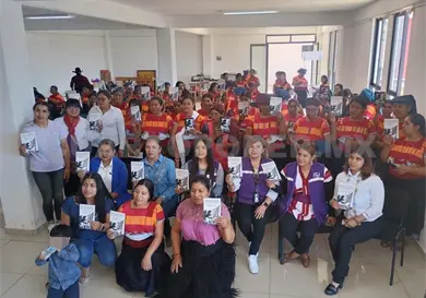 Realizan talleres "Por una vida libre de violencia"