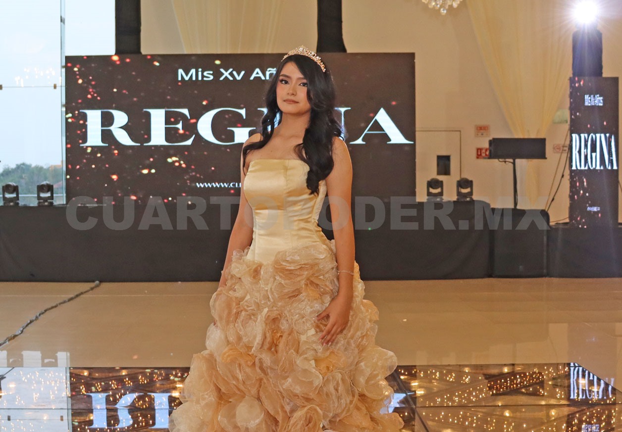 Los soñados XV años de Regina