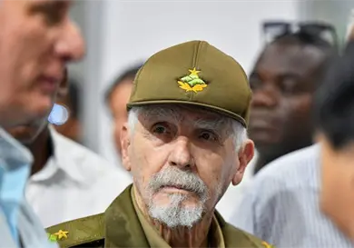 Fallece Ramiro Vald&eacute;s, comandante de la Revoluci&oacute;n cubana