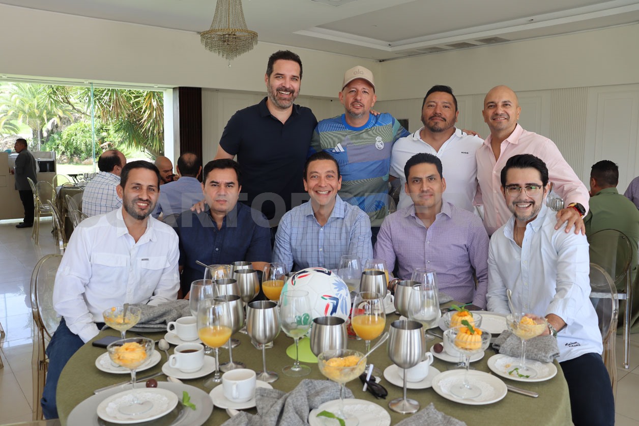 Día del Padre, entre futbol y mariachis