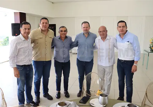 Día del Padre, entre futbol y mariachis Día del Padre, entre futbol y mariachis