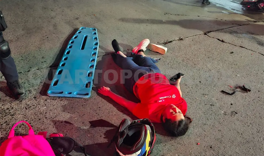 El sujeto tenía una probable fractura de muñeca; la mujer presentaba contusiones. Víctor Sánchez / CP