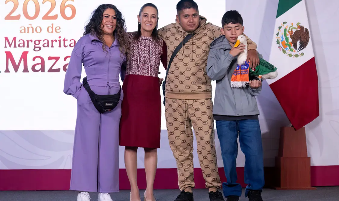 El pato Merlín fue invitado por la presidenta Claudia Sheinbaum a la conferencia mañanera. El Universal.
