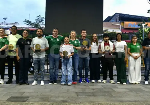 Reconocen a deportistas y entrenadores de Tapachula