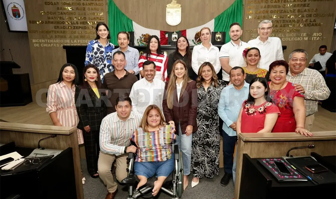 Castillo Moreno reiteró que su postura es la de respetar las ideologías y formas de pensar de sus compañeros legisladores. CP