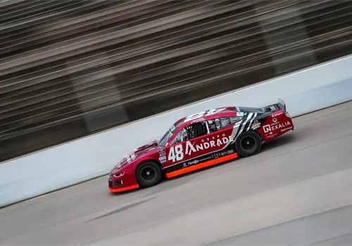 Alessandro&acute;s Racing va por puntos vitales