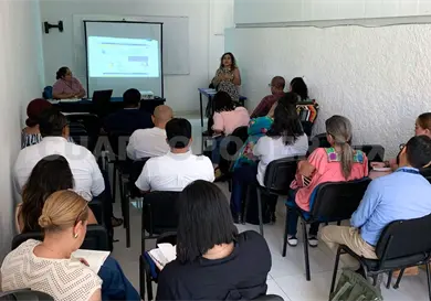 Dan seguimiento a las demandas del sector laboral