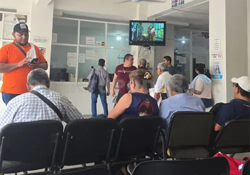 Se&ntilde;alan unidades piratas en rutas concesionadas