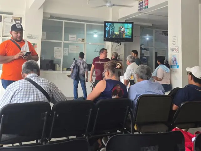 Se&ntilde;alan unidades piratas en rutas concesionadas