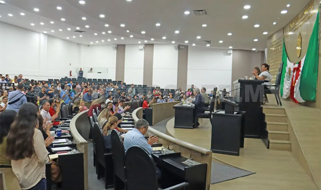 El debate evidenció la tensión entre quienes defienden la inclusión y quienes sostienen posturas conservadoras. CP
