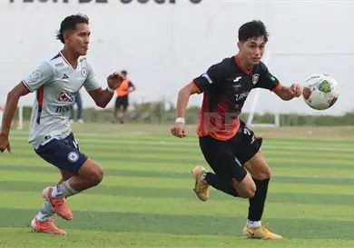 "Rayito" y Velasco mantienen el vuelo