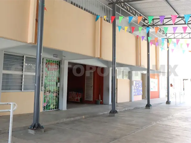 Clausura en la Juan Benavides sigue en pie