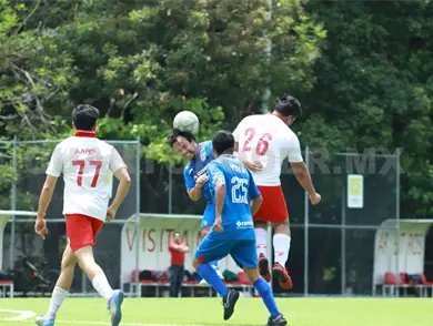 Familia FC comanda la primera divisi&oacute;n