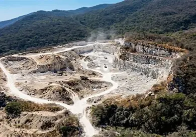 Contaminan trituradoras el aire de la capital
