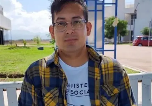 Hallan muerto a estudiante desaparecido; iba a graduarse