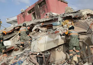 Cifra de muertos aumentó a mil 450 tras sismos Cifra de muertos aumentó a mil 450 tras sismos