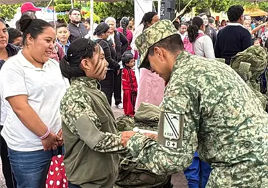 Las fuerzas armadas encabezan la confianza en M&eacute;xico