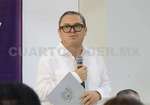 Nuevas carreras tendr&aacute;n salones y laboratorios