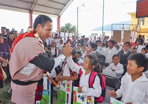 &iexcl;Del olvido a la prosperidad!