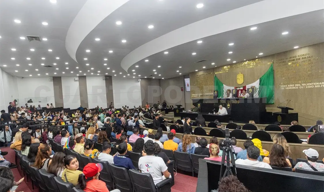 Intenso debate entre posturas tradicionales y progresistas respecto a la identidad de género. CP