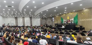 Aprueban leyes de identidad de género Aprueban leyes de identidad de género