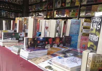 Exigen a SEP investigaci&oacute;n por huachicol de libros