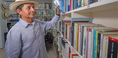 Visi&oacute;n empresarial y period&iacute;stica &uacute;nica