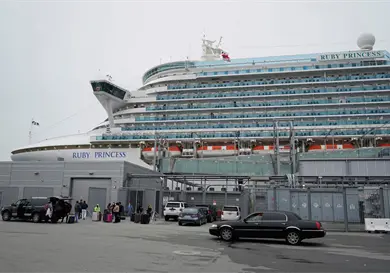 Brote de norovirus enferma a 125 pasajeros