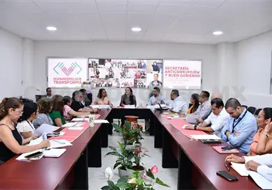 Fortalecen la política de transparencia Fortalecen la política de transparencia