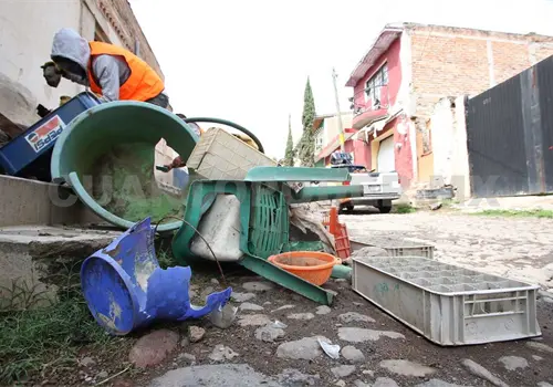 Retiran más de siete mil toneladas de cacharros Retiran más de siete mil toneladas de cacharros