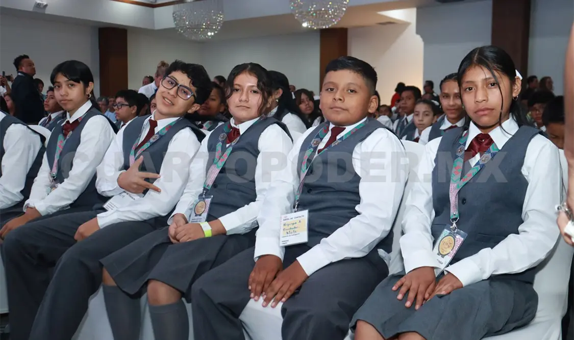 En una ceremonia reconocieron el desempeño de los menores. Samuel Meneses / CP