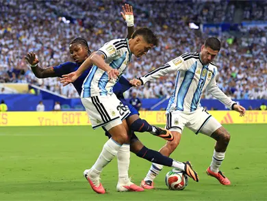Argentina supera a Cabo Verde en un dram&aacute;tico duelo