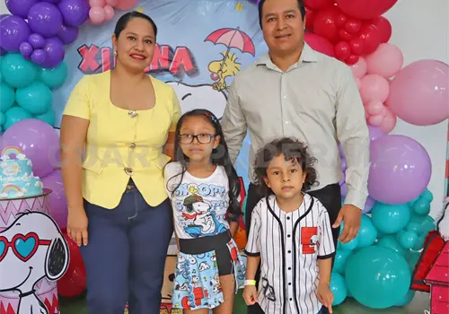 Ximena festeja sus 9 a&ntilde;itos de vida