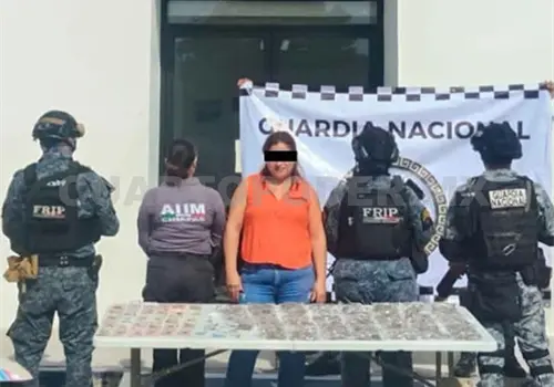 Detienen a una mujer durante cateo por droga