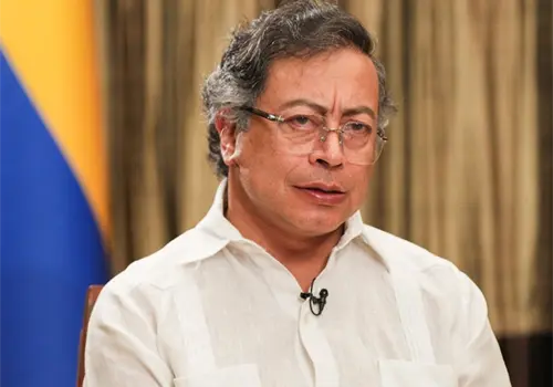 Pide Petro que lo remuevan de lista de sanciones OFAC