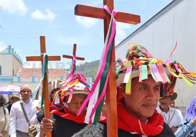Celebran a San Pedro y San Pablo