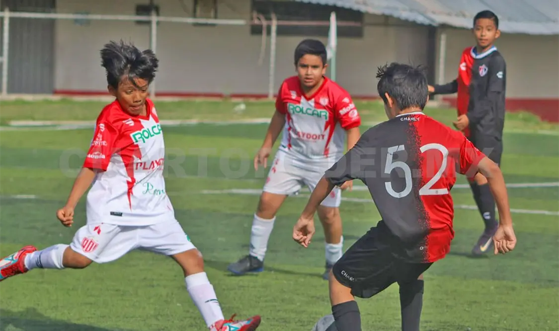 La Liga Infantil y Juvenil Sospó sigue ofreciendo espacios de competencia que impulsan el crecimiento deportivo de niñas, niños y jóvenes futbolistas. Cortesía