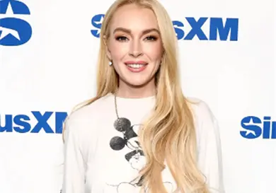 Lindsay Lohan agradece y celebra