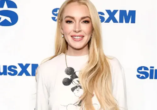 Lindsay Lohan agradece y celebra