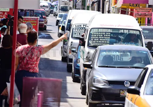Renovaci&oacute;n del transporte no debe ser improvisada