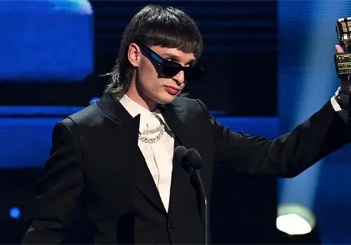Peso Pluma, el fen&oacute;meno musical